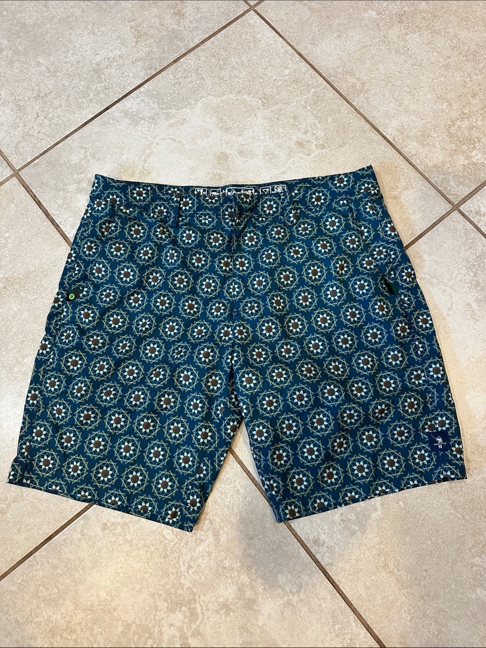 William Murray Golf Swim Hybrid Shorts Mens 34 Floral Print